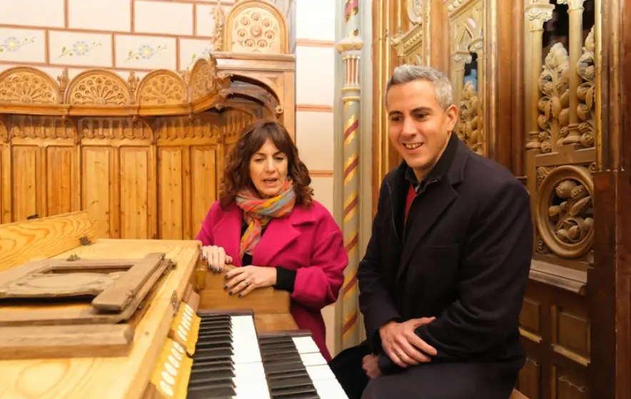 Visita de las autoridades políticas a las obras en Comillas.