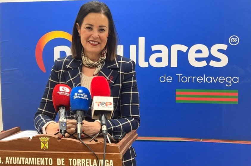 La portavoz del PP en Torrelavega, Marta Fernández-Teijeiro.