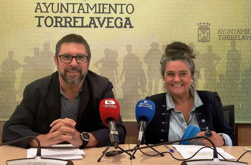 Presentación del premio José Luis Hidalgo en Torrelavega.