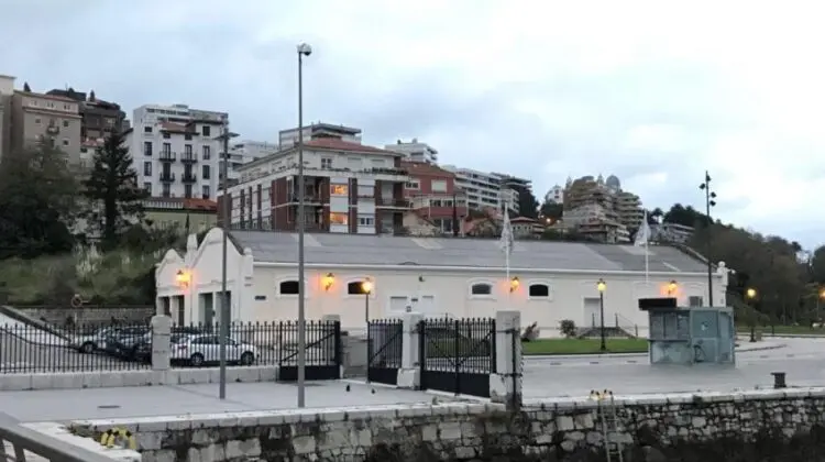 Naves de Gamazo, en Santander.