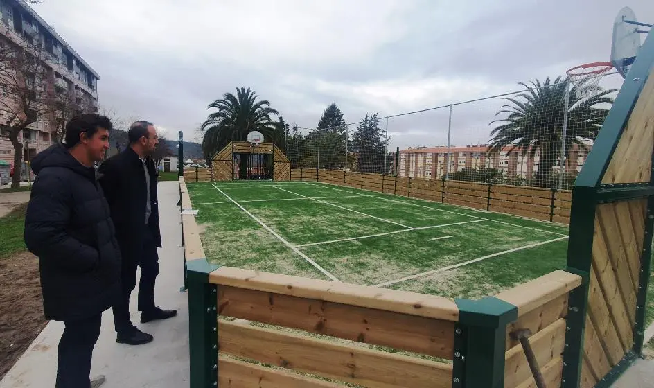 Pista deportiva en Torrelavega.