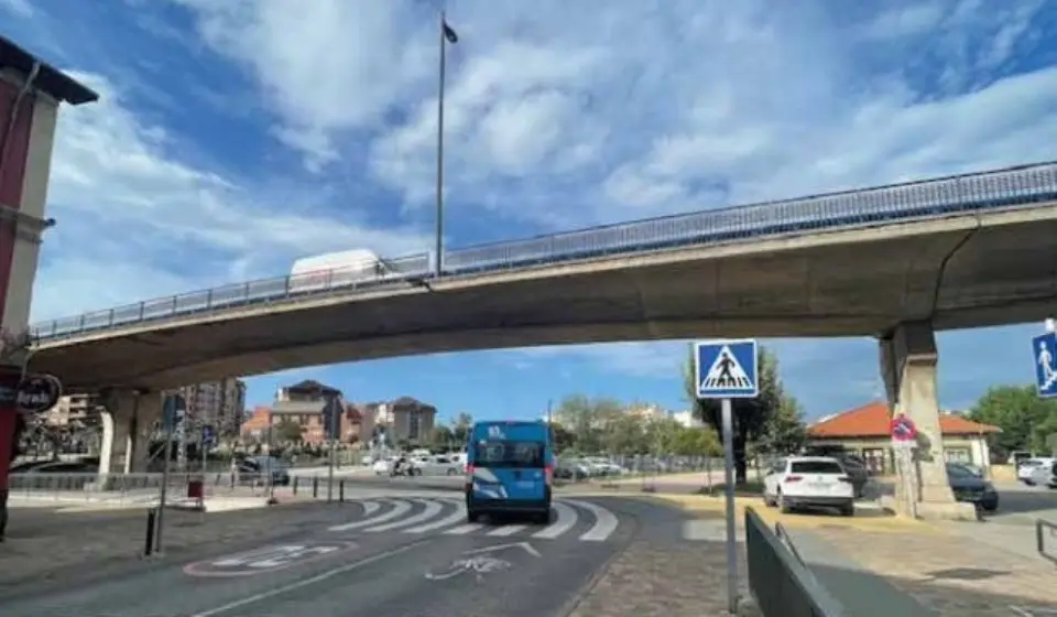 Puente en que se realizará el mural en Camargo.