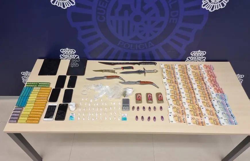 Material incautado por la Policía Nacional.