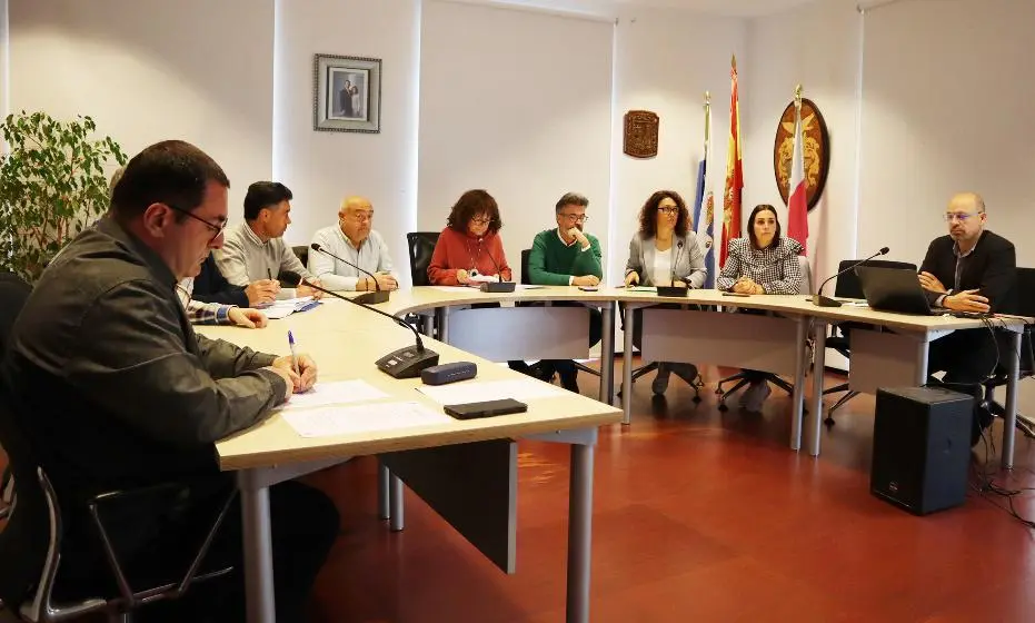 Salón de Plenos en Comillas.