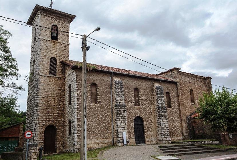 Iglesia de San Miguel de la Calva, en Revilla.