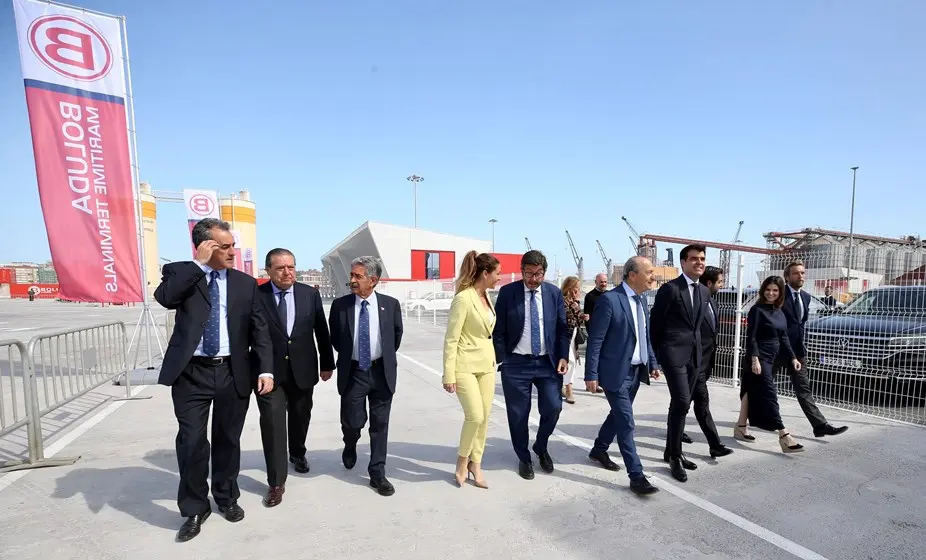 Inaugurada la terminal de contenedores en el puerto de Santander.