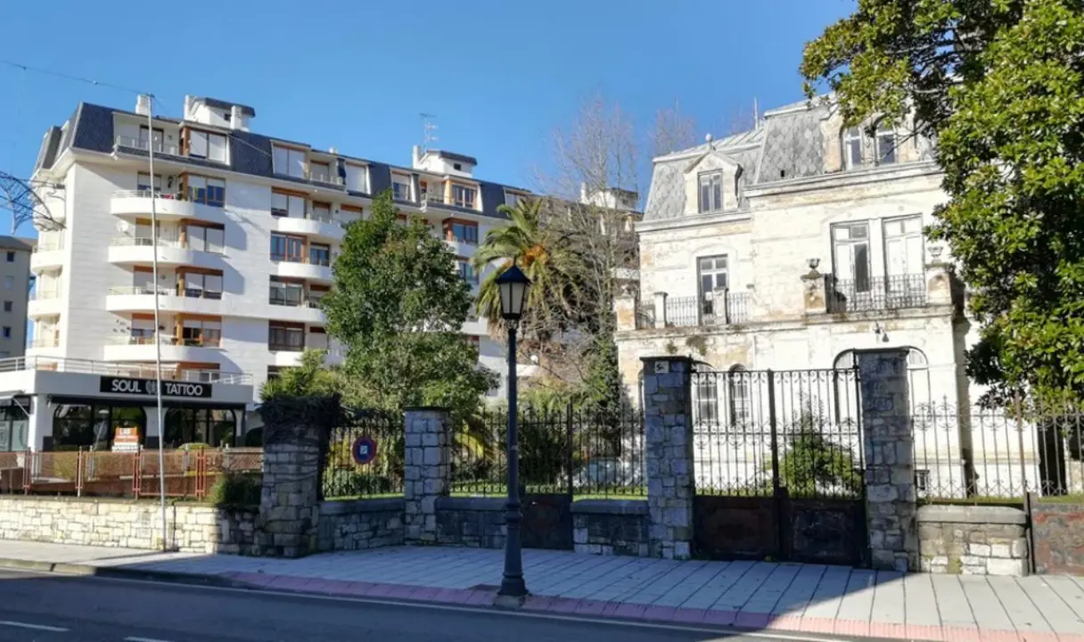 El edificio se destinará a los vecinos mayores de Colindres.