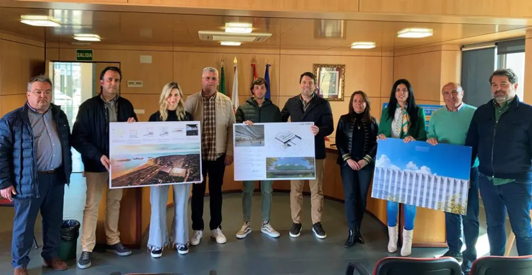 Presentación del proyecto 'La Raqueta' en Noja