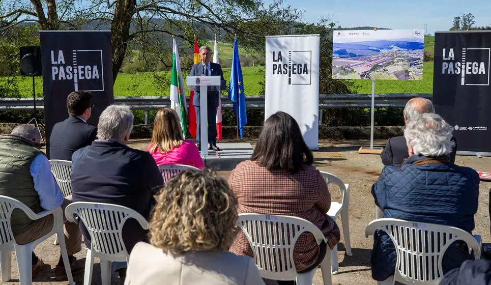 Presentación del centro logístico de La Pasiega, en Parbayón.