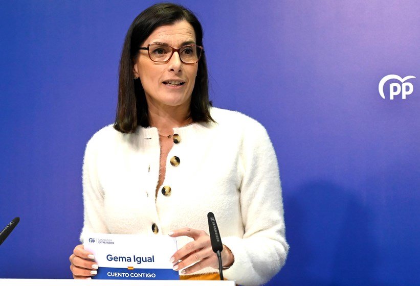 Gema Igual presentó a la candidatura del PP en Santander.