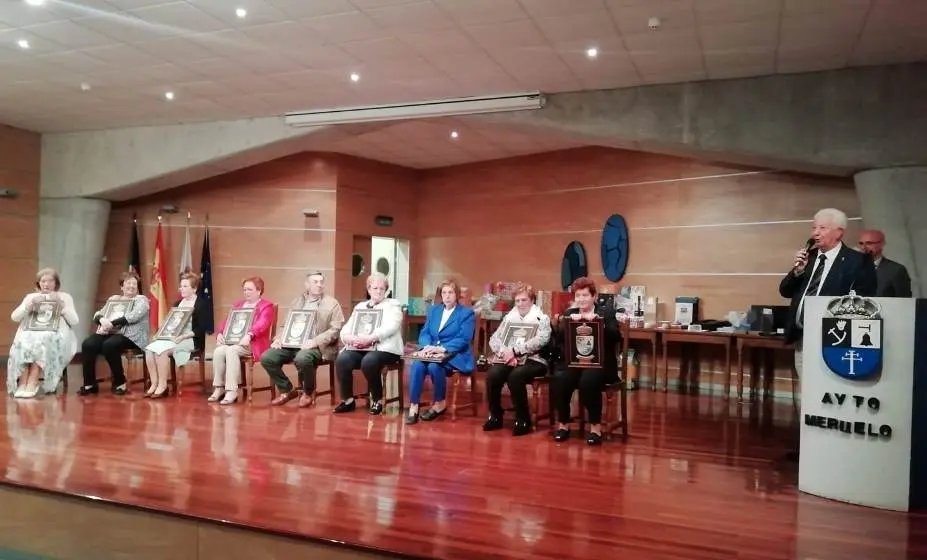 El Centro Cívico acogió el homenaje en Meruelo.