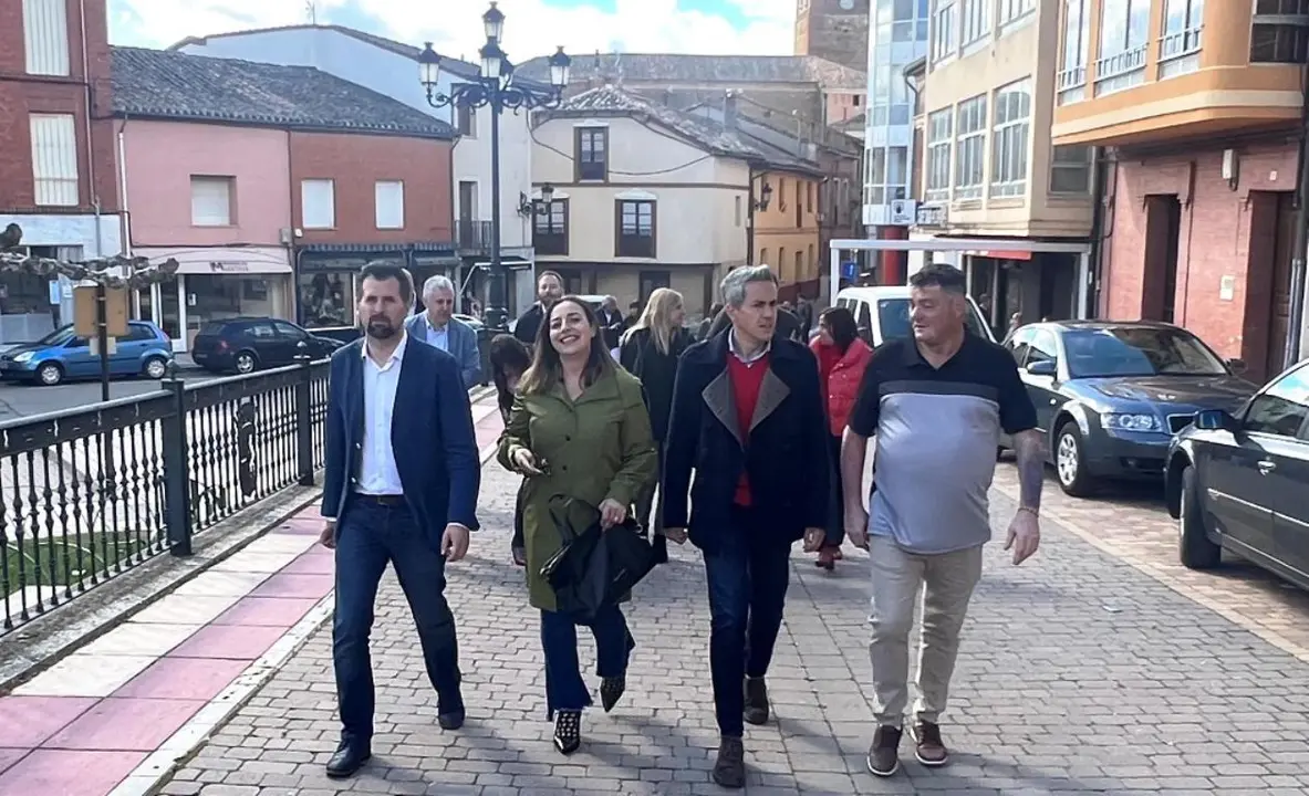 Las autoridades políticas en Osorno, en Castilla y León.