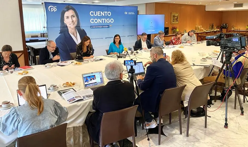 Presentación del programa del PP en Santander.