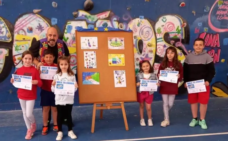 Entrega de premios del Concurso de Dibujo sobre Europa.