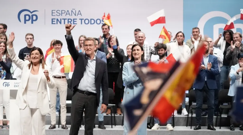 Mitin de campaña del PP en el Palacio de Festivales.