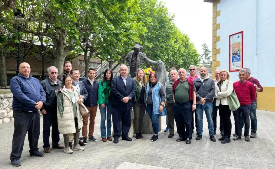 Homenaje de Vox al torero Félix Rodríguez.