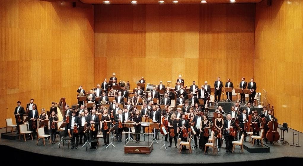 La Orquesta Sinfónica del principado de Asturias.