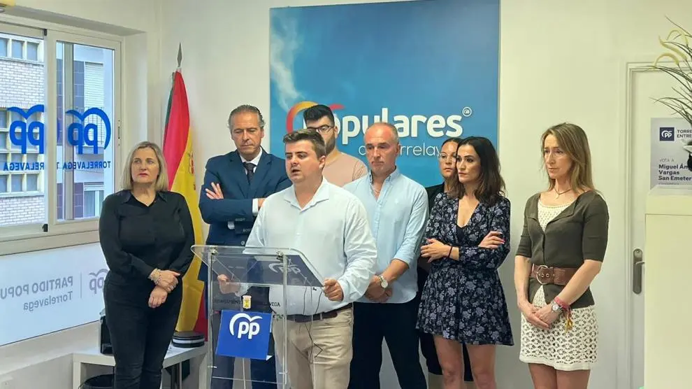 Rueda de prensa de la candidatura del PP en Torrelavega.