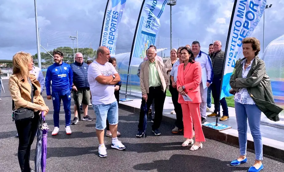 Inauguración del nuevo campo de fútbol en San Román.