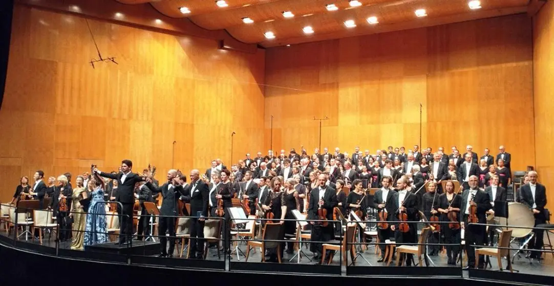 La Orquesta