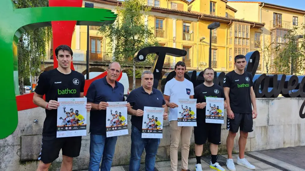 Presentación del Torneo de Balonmano de Torrelavega.