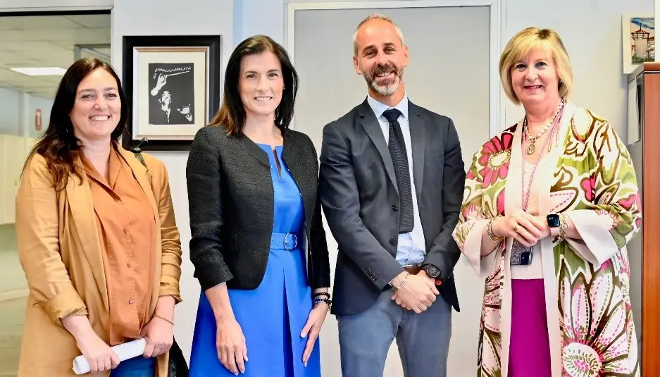 Reunión de la Consejería de Educación con la alcaldía de Santander.