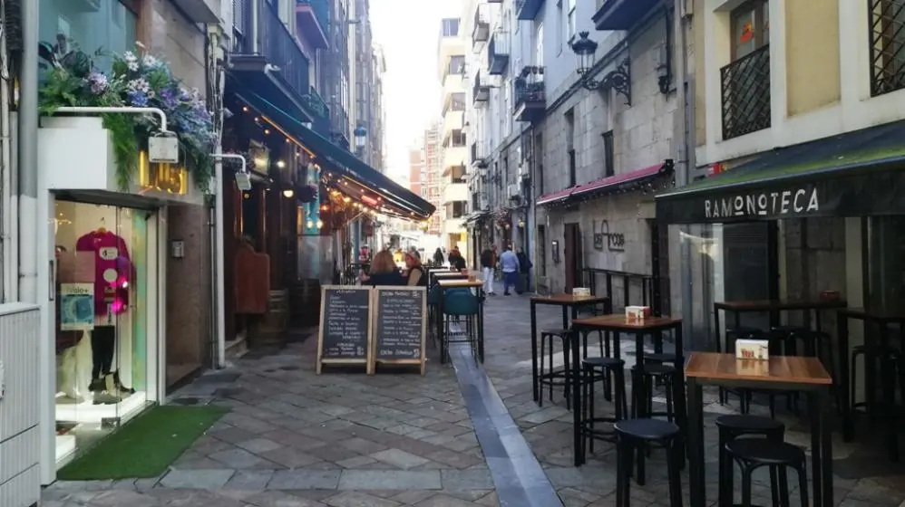 Terrazas de la hostelería en Santander. R.A.