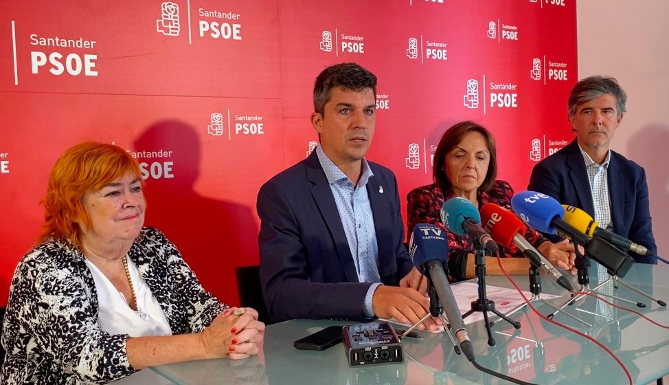 Rueda de prensa del PSOE de Santander.
