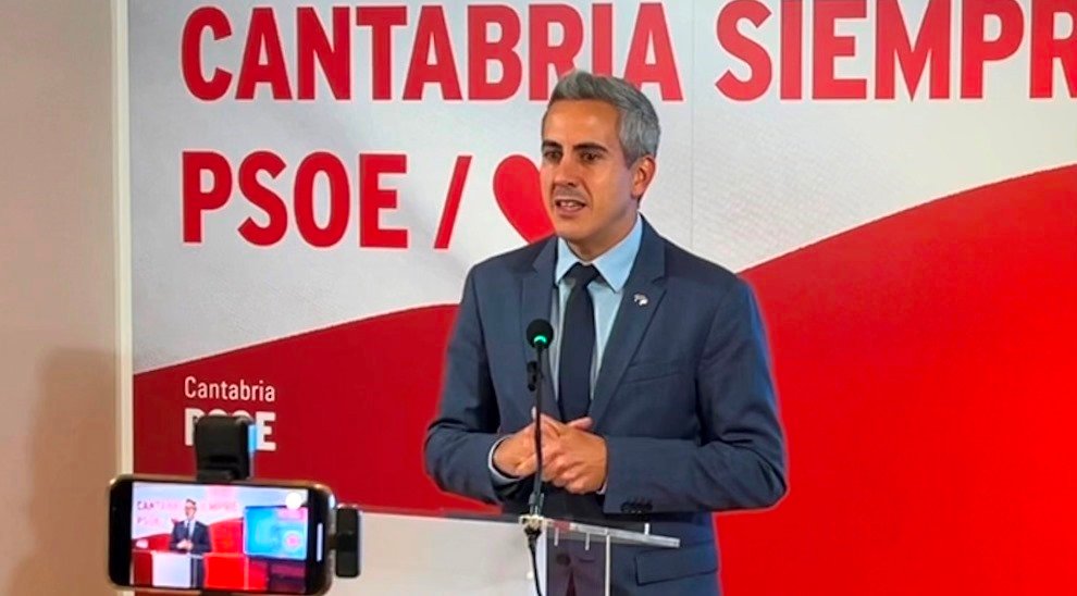 El portavoz parlamentario del PSOE, Pablo Zuloaga.