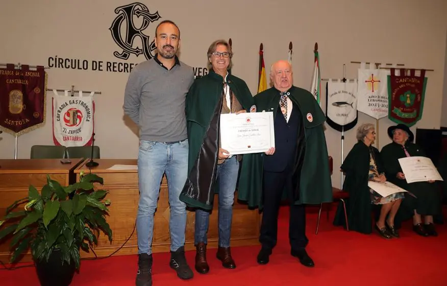 'Poty', nombrado cofrade de Honor de la Cofradía de los Cocidos.