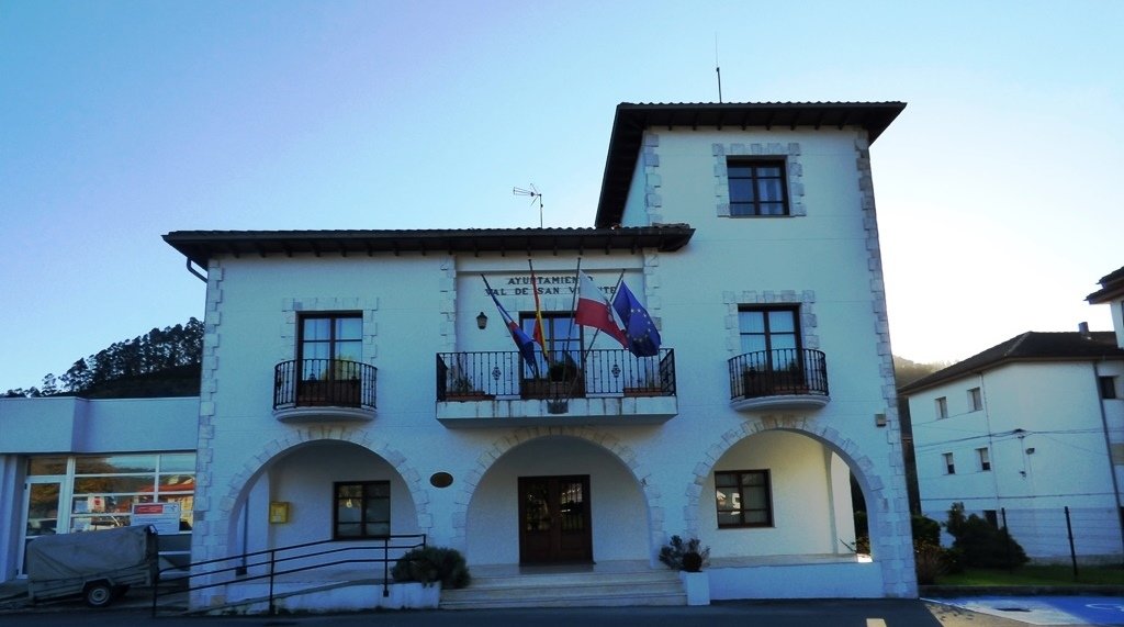 Ayuntamiento de Val de San Vicente. R.A.