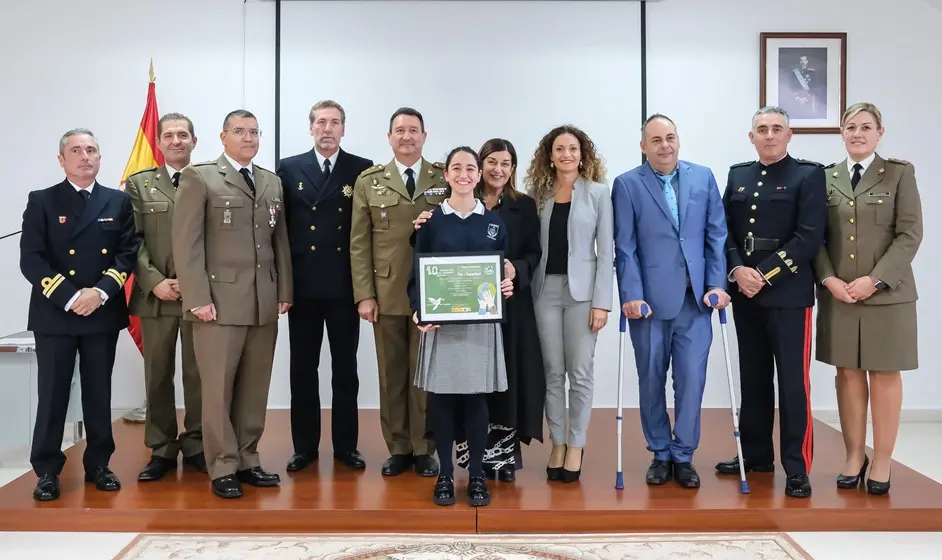 La presidenta de Cantabria, María José Sáenz de Buruaga, asiste al acto institucional del Día de la Delegación de Defensa en Cantabria.