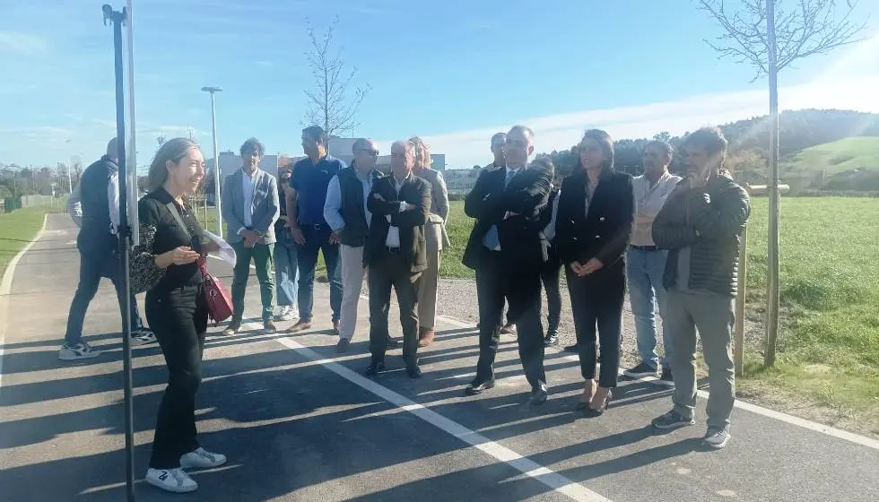 Un momento de la inauguración del carril bici-peatonal.