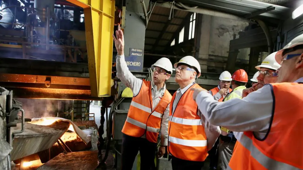 Visita a la empresa Nissan en Los Corrales de Buelna.