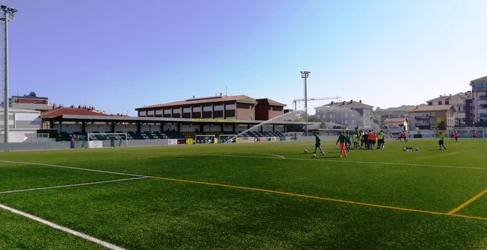 Campo de fútbol del Carmen, en Colindres. R.A.