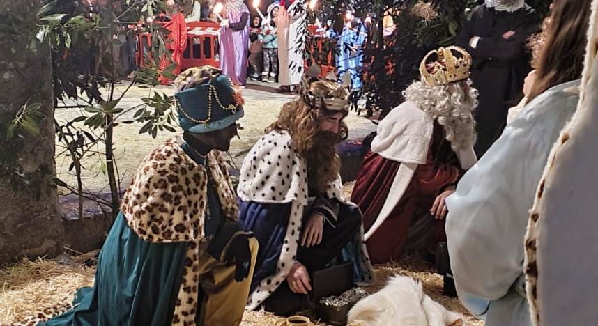 Los Reyes Magos visitan Escalante.