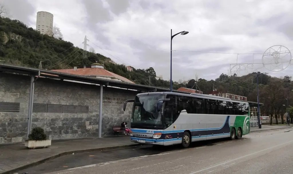 Estación de autobús de Laredo. R.A.