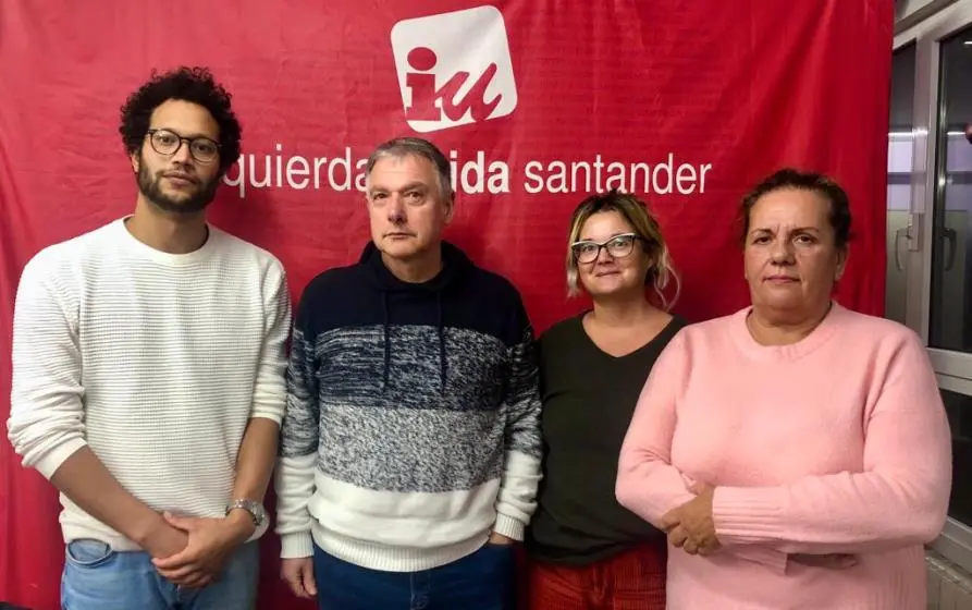 Reunión de IU-Podemos con la PAH.