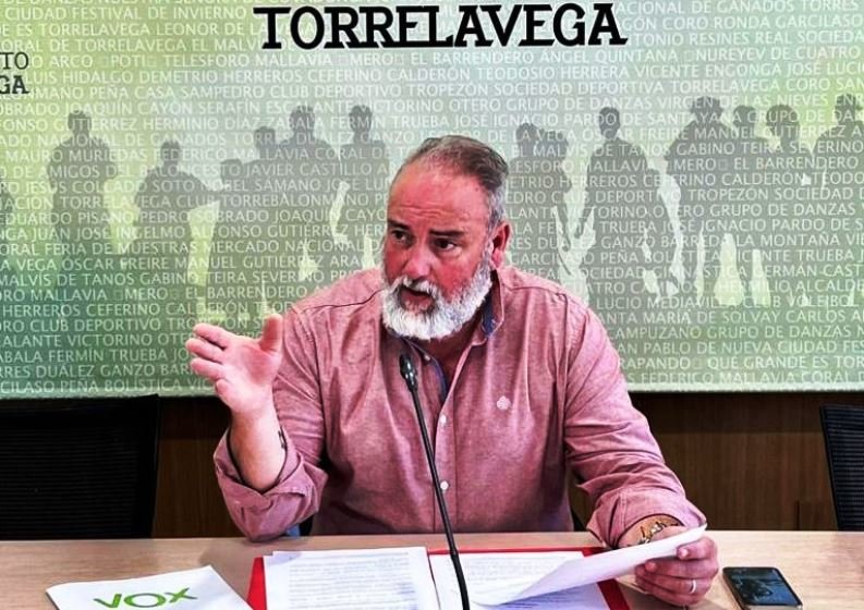 El edil de Vox en Torrelavega, Roberto García Corona.
