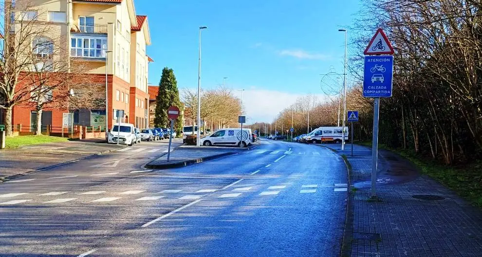 Calle San Roque en Bezana.