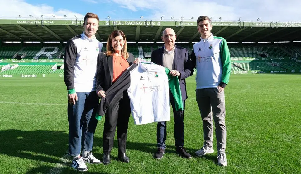 Presentación del acuerdo de promoción en El Sardinero.