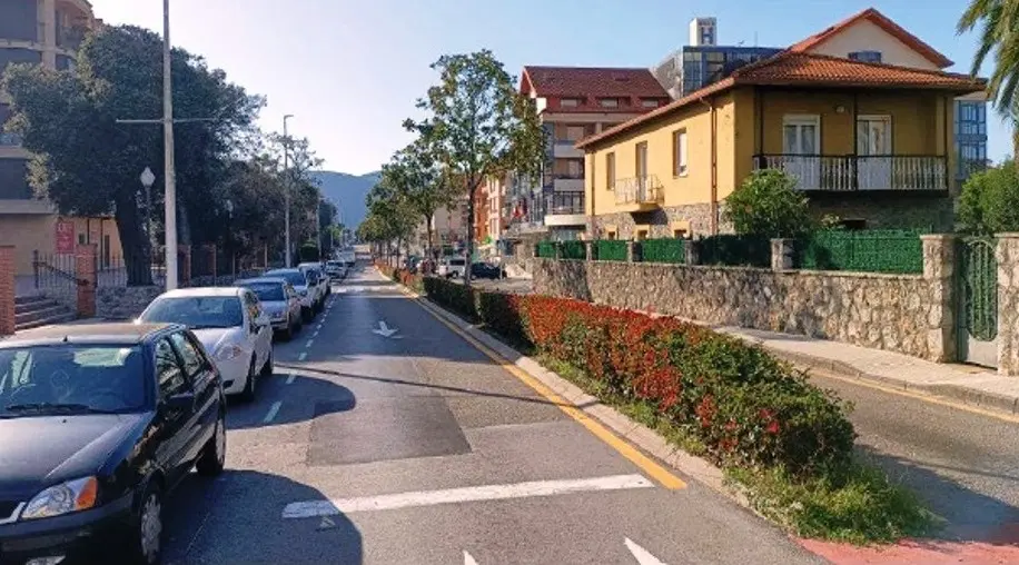 Avenida Santander, en Noja.