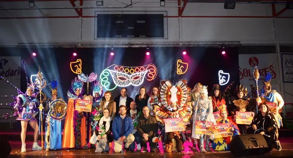 Entrega de premios del Concurso de Disfraces adulto de Piélagos.