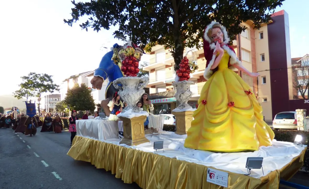 La carroza de La Bella y la Bestia. R.A.