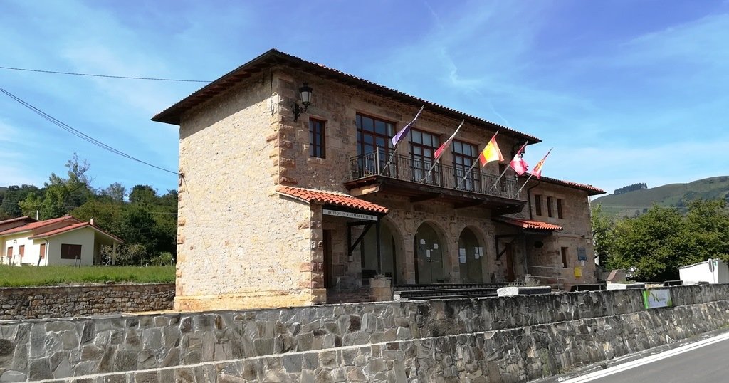 Casa Consistorial de Anievas. R.A.
