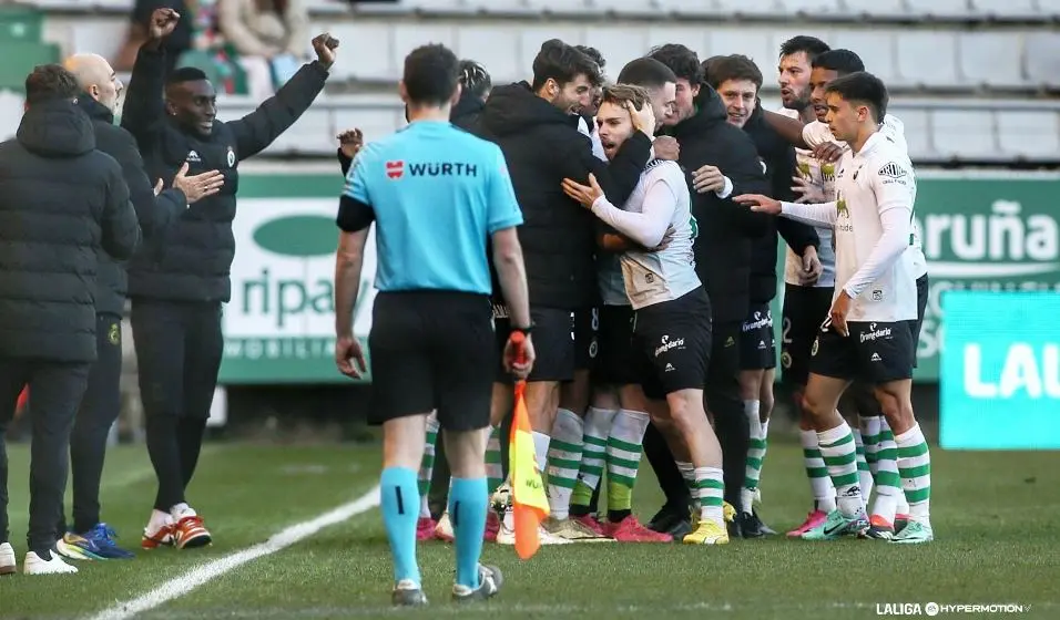 El Racing empató en el minuto 92 de penalti.