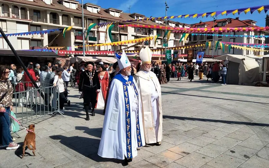 El clero estuvo presente. R.A.