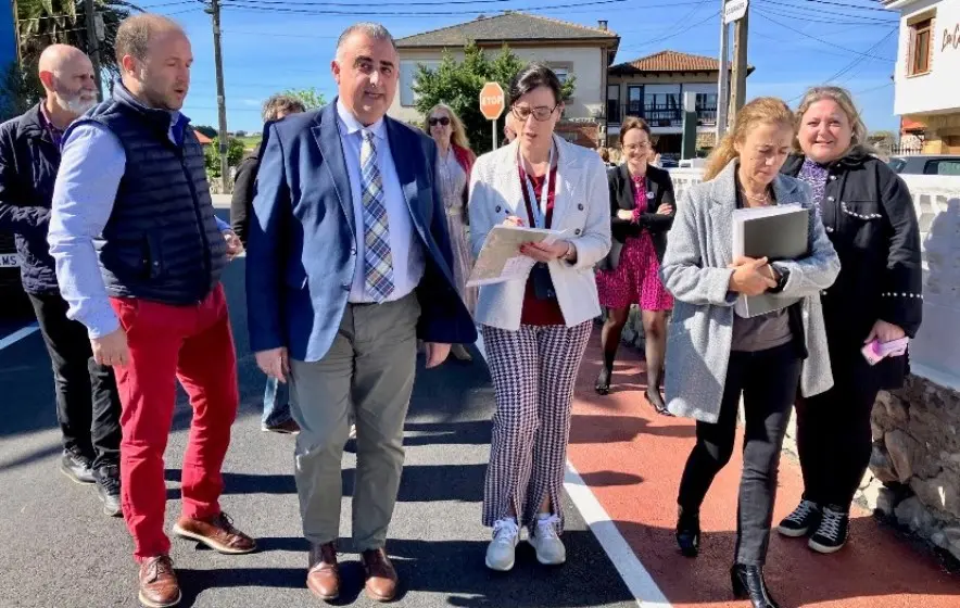 Visita a las obras en Corbanera, en Santander.