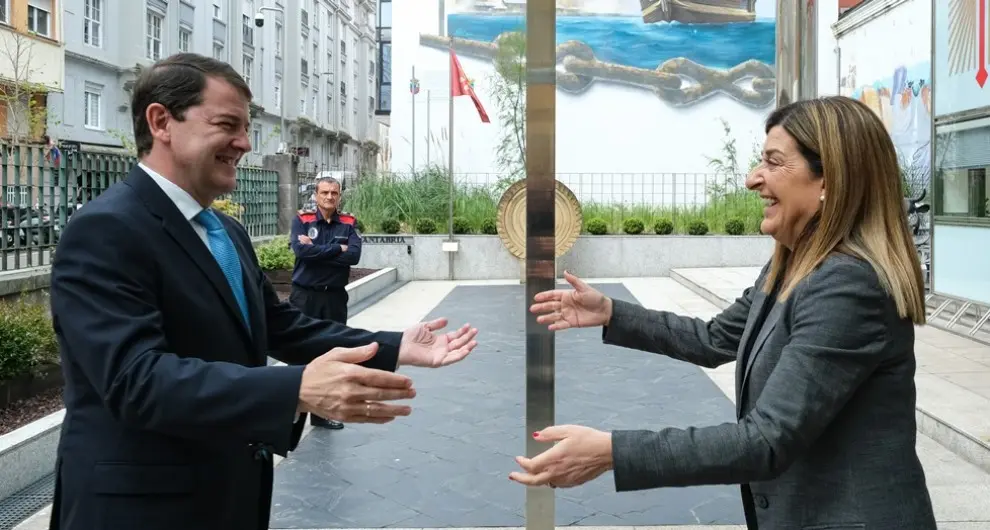 Los presidentes de Cantabria y Castilla y León