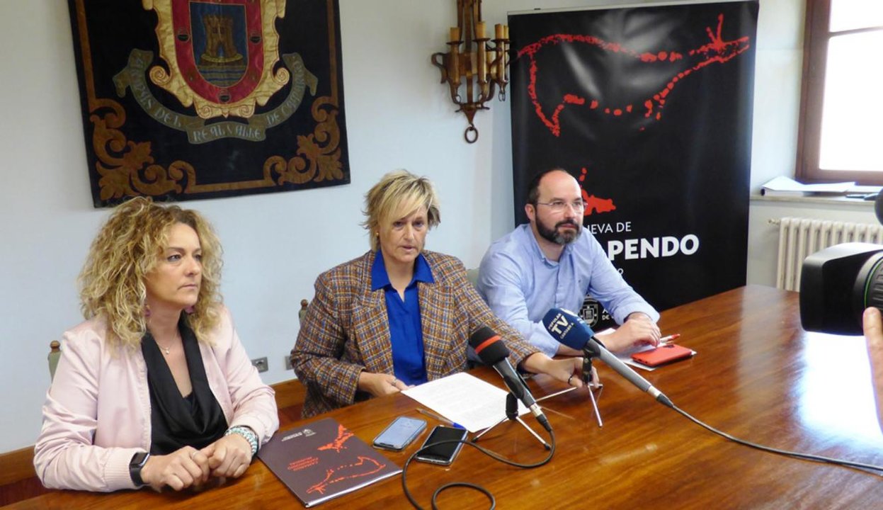 Representantes del PSOE en Camargo. R.A.